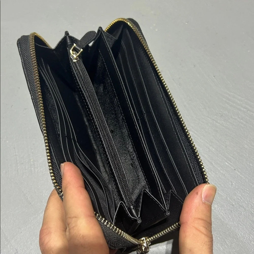 Kate Spade New York Black Diamond Quilted Pattern Leather Wallet